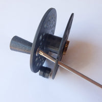 Griff für halbautomatische Haspel