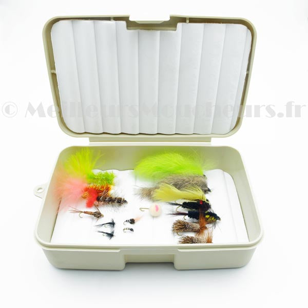 Box of 16 tank flies