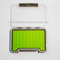 Silicone waterproof slim fly box